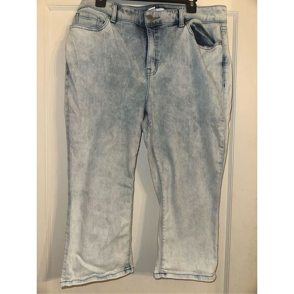 Lane Bryant Flex Waistband Curvy Fit High Rise Pedal Light Wash Jeans Womens 16 - Picture 1 of 7